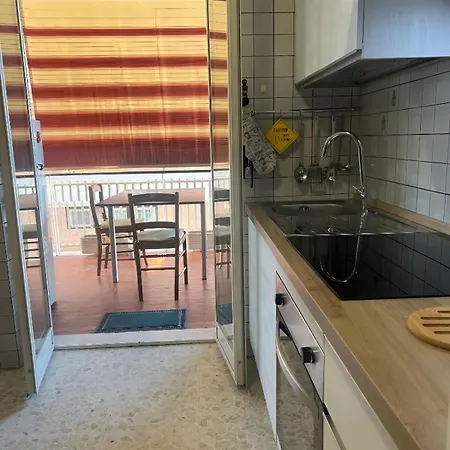 Sunny 2br Near Vatican , Ac , Bus 98 Direct Centre