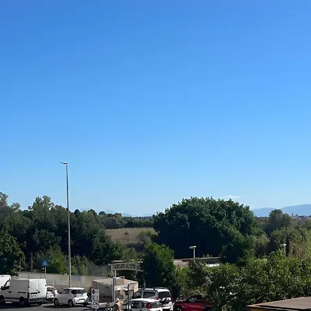 Sunny 2br Near Vatican , Ac , Bus 98 Direct Centre Ρώμη
